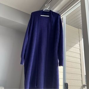 Nwot RW&Co knitted soft and cozy sweater, eggplant color,
Size Small